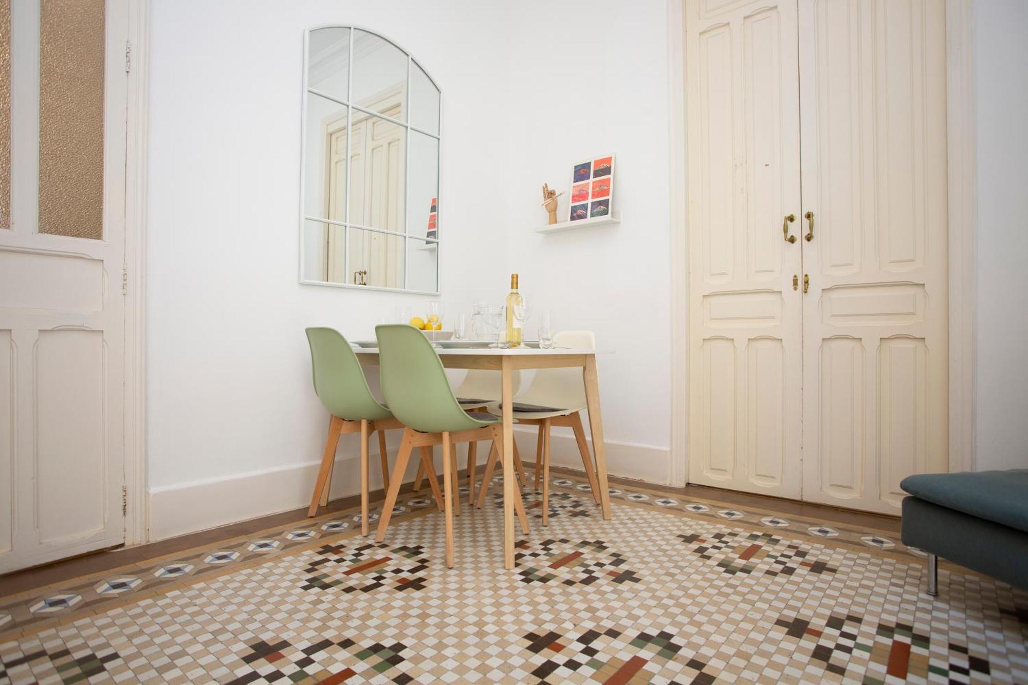 Singularstays Ms Rogers Valencia Ngoại thất bức ảnh
