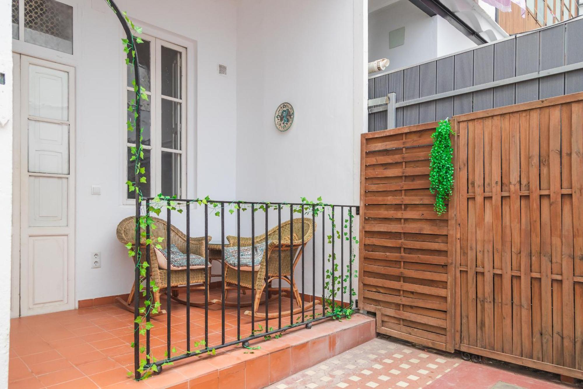 Singularstays Ms Rogers Valencia Ngoại thất bức ảnh